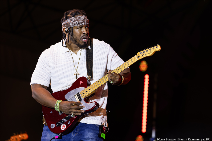 Гости из Северной Пальмиры и Мур: как прошёл второй день «Калининград Сити Джаза»