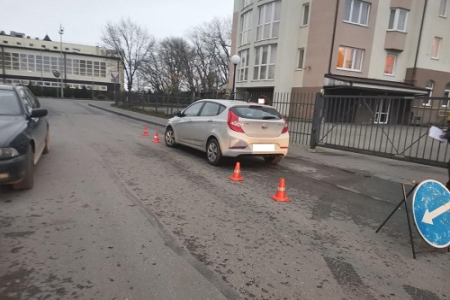 В Зеленоградске под колеса попал 8-летний мальчик, выбежавший на дорогу