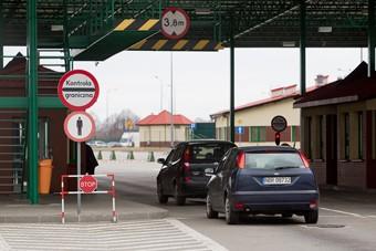 Польша увеличивает число таможенников в Гжехотках и Безледах на 19 человек