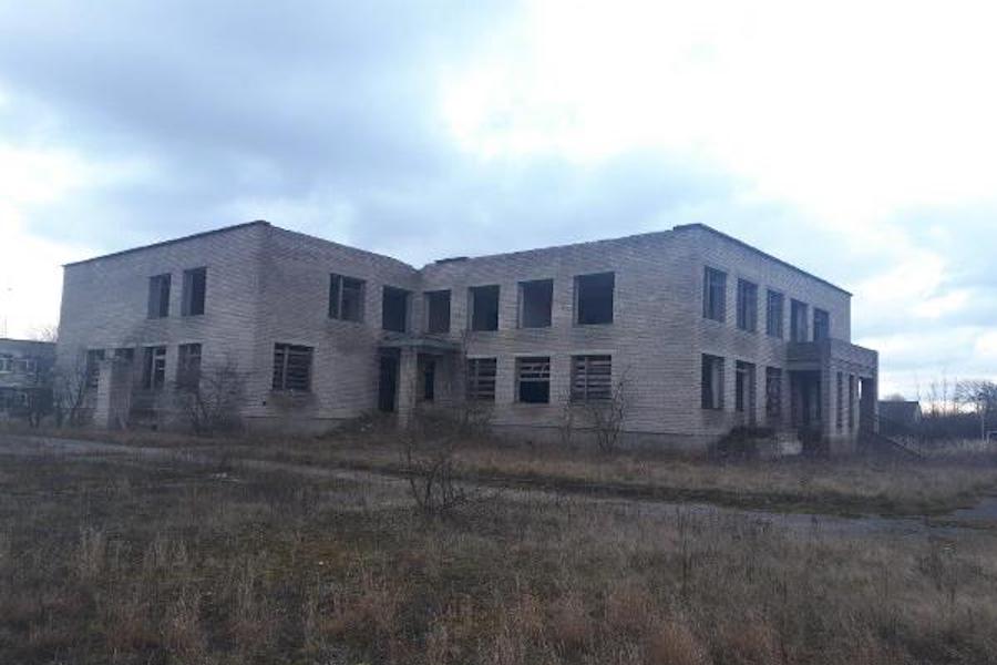 Десятая попытка: гусевским властям вновь не удалось продать недостроенный садик в Маяковском