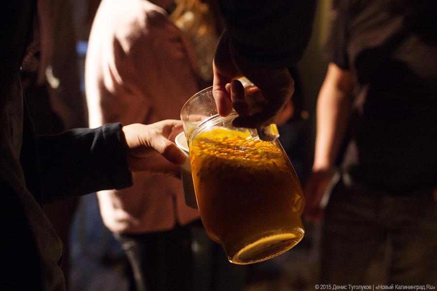 Суп с горошком и «янтарные» роллы:  «International lunch» в «Воротах»