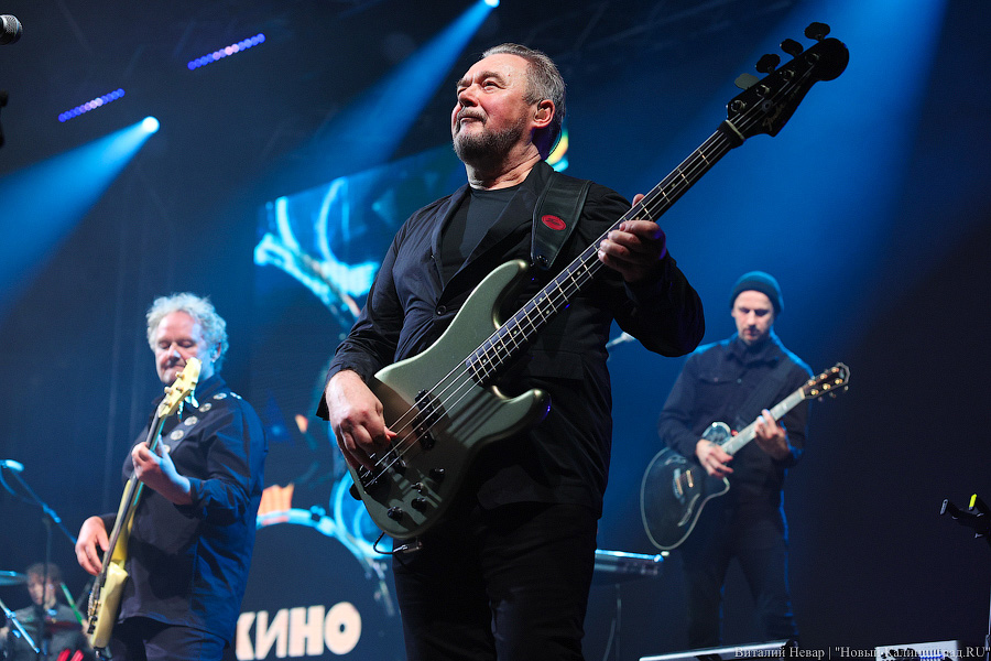 В Калининграде прошёл концерт группы «Кино». Голос Виктора Цоя оцифровали (фото)