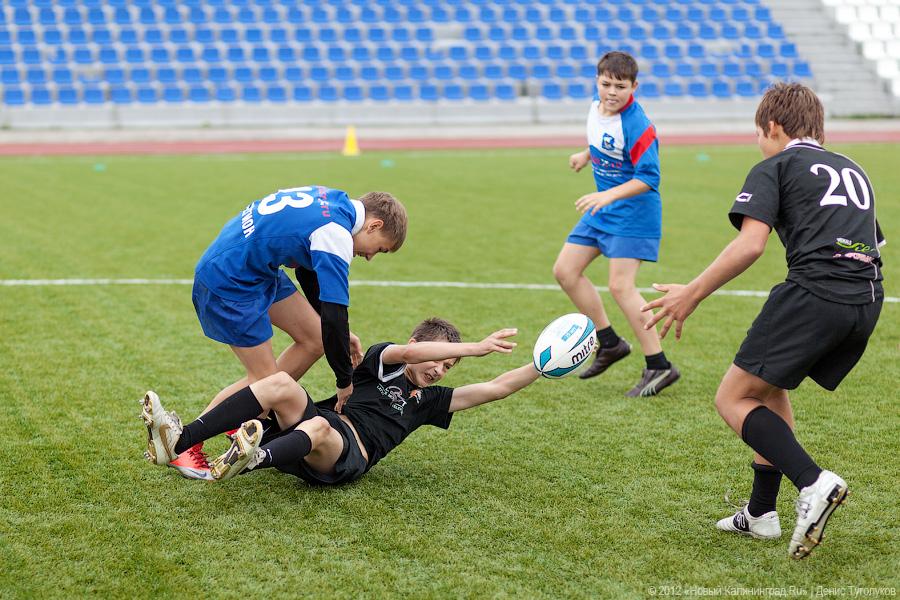 «Битва за овал»: фоторепортаж с международного турнира по регби