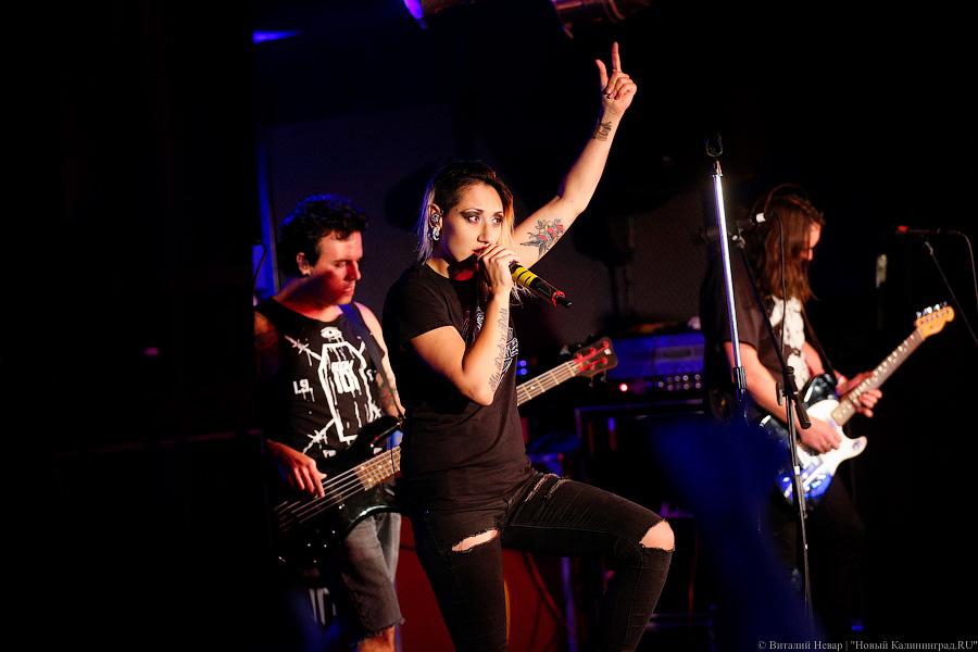 «Поёт прибой»: как прошло открытие клуба «Yalta» на месте бывшей «Матрицы»