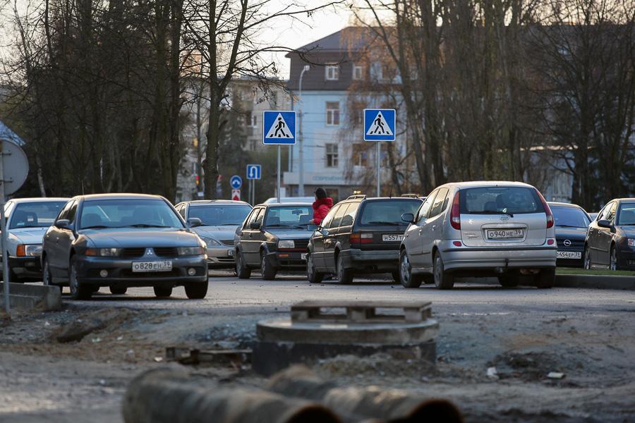 «Пока в никуда»: что происходит со строительством моста на Сельме
