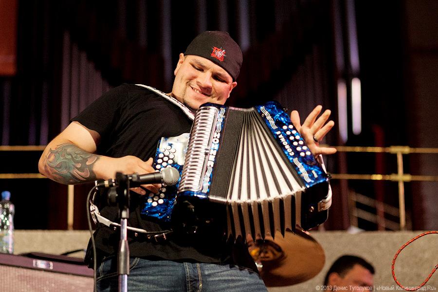Техасские маньяки: в Калининграде выступили обладатели Грэмми Los Texmaniacs