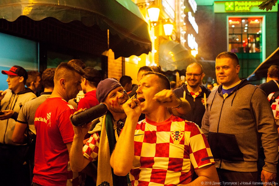«Драги мои, сердца мои»: как провести ночь с хорватскими болельщиками