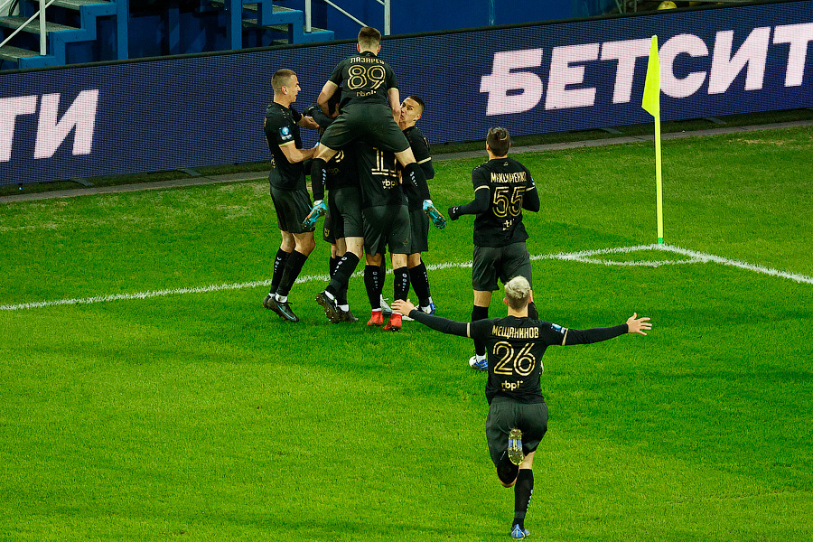 VAR в помощь: «Балтика» крупно обыграла «Чайку» и впервые вышла в 1/4 финала Кубка России (фото)