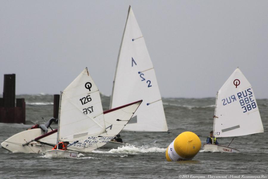 Дотянуться до звезд: фоторепортаж с парусной регаты «Кубок космонавта Леонова»