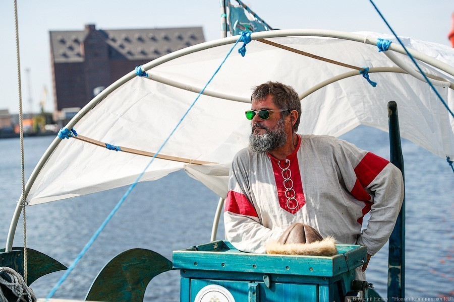 В Калининград пришел «Змей Горыныч». Мы побывали в его «чреве» (фото) (видео)