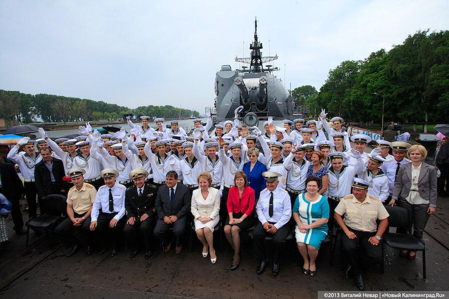 Эполет адмирала Анжу: на «Настойчивом» вручили аттестаты выпускникам-кадетам