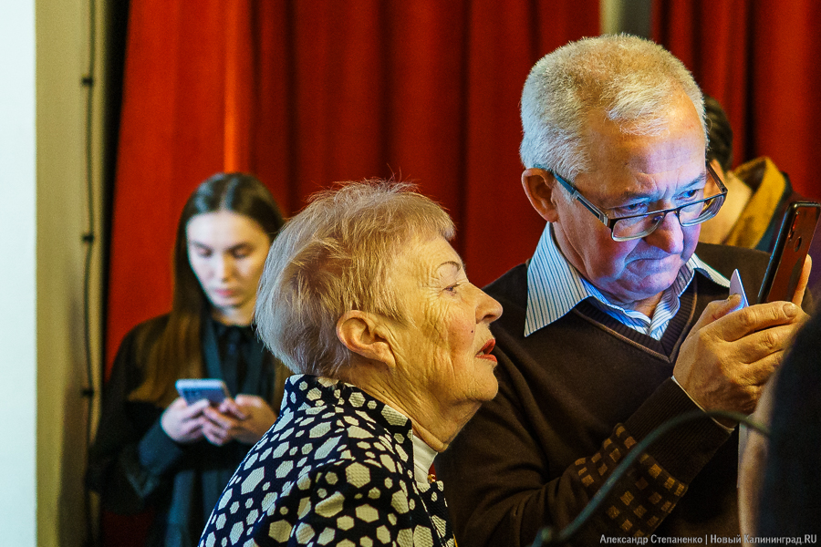 «Надо делать добрые фильмы»: как прошла творческая встреча с Нонной Гришаевой (фото)