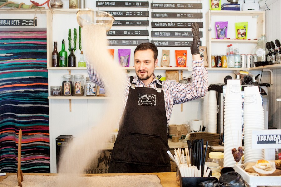  А к бедуинскому — возьмите финик: как устроена лавка «Кофе на песке»