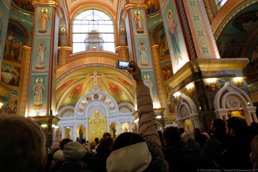 Патриарх и пробки: в Калининград прибыли глава РПЦ и мощи святителя Луки (фото)