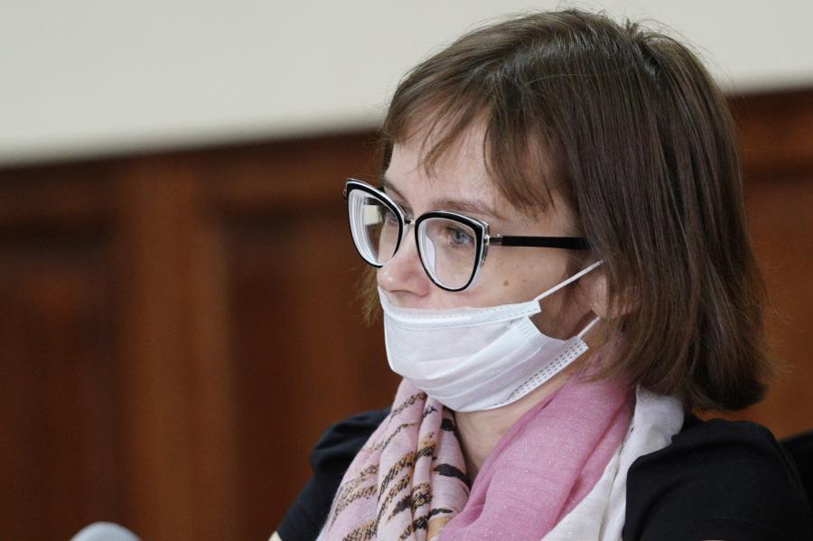 «Противно от самой себя»: калининградка пытается вернуть права на восьмерых своих детей