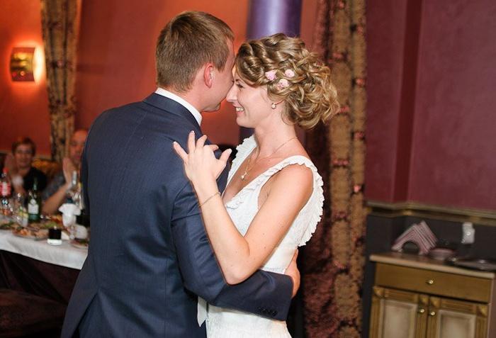 «Ах, какая женщина» или «О Боже, какой мужчина»: подо что танцуют на свадьбах