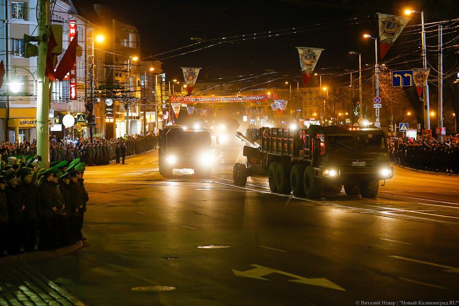 «Тяжело в учении»: в Калининграде прошла первая репетиция Парада Победы
