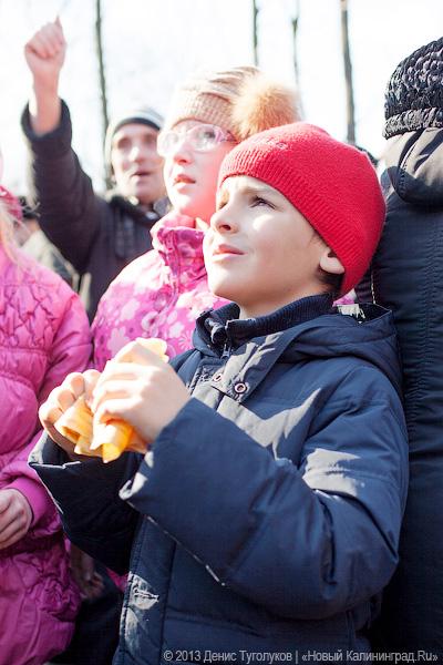 «Блинный бег»: первый городской забег с блинами на Масленицу (+видео)