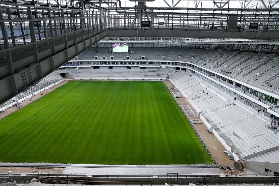 Тонкая настройка: ФИФА проинспектировала строящийся стадион в Калининграде