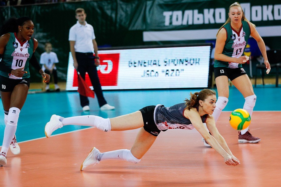 «Локомотив» снова проиграл в Лиге чемпионов. Но лишь по итогам пяти партий (фото)