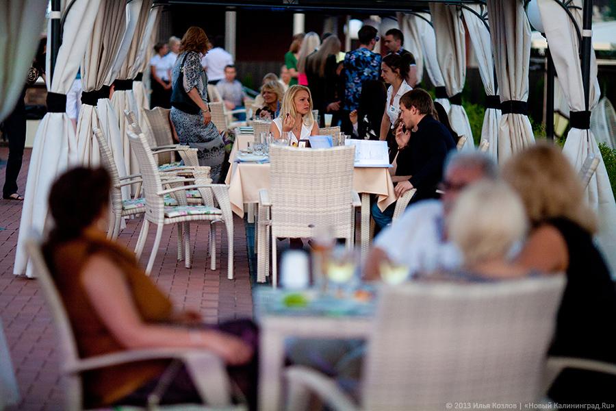 Танцы на воде: фоторепортаж с открытия клубного проекта «Воздух»