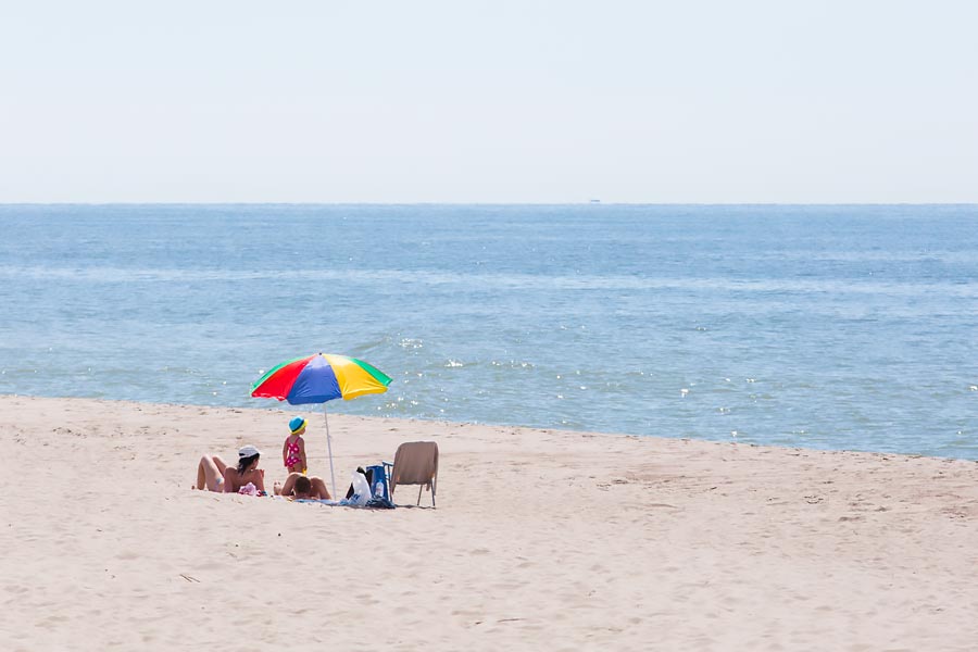 Сити-менеджер Балтийска: свободные лежаки на нашем пляже есть в любое время
