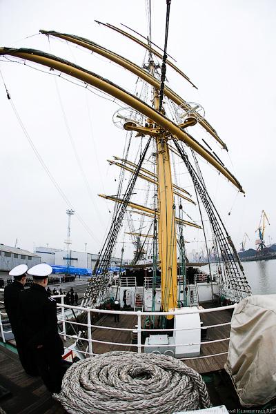 Сохраняя на века: «Крузенштерн» награжден медалью «Морское наследие России»