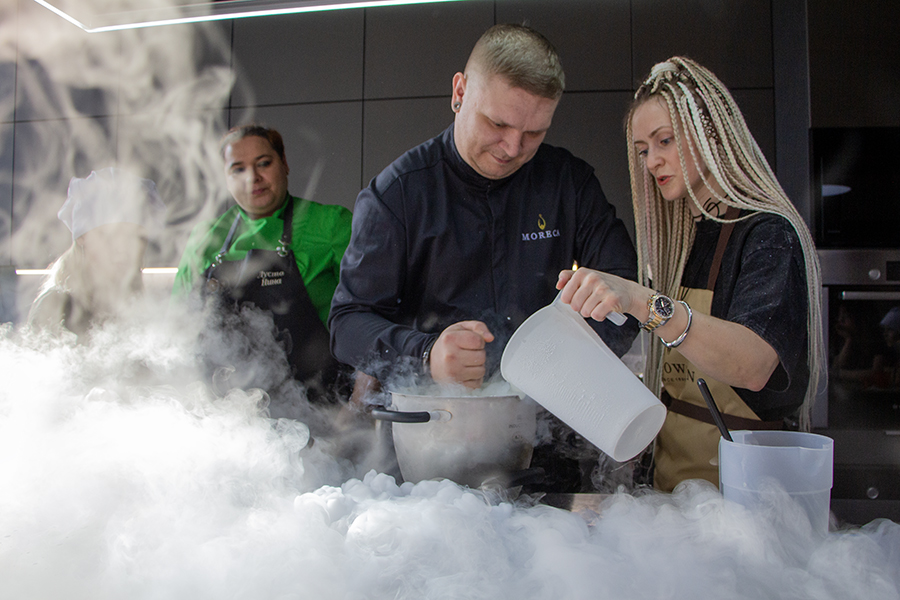 Пиццеёж и азот для мороженого: как в усадьбе Луговен учили детей кулинарии (фото)