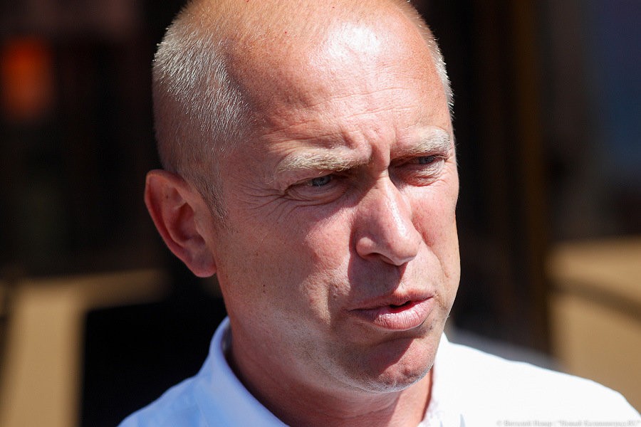 В мэрии объяснили, зачем нужен светофор на перекрестке Невского и Дадаева