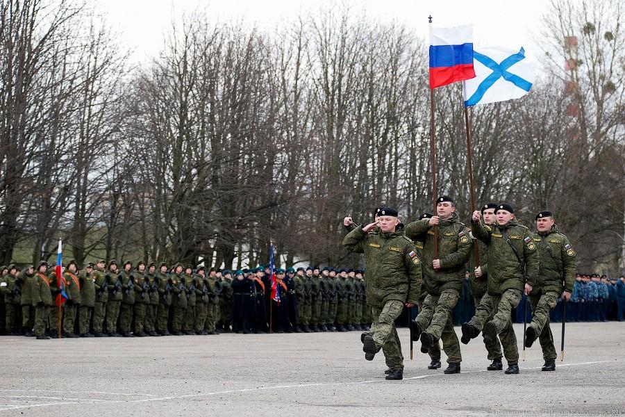 Марш, марш левой: в Калининграде прошла репетиция Парада Победы