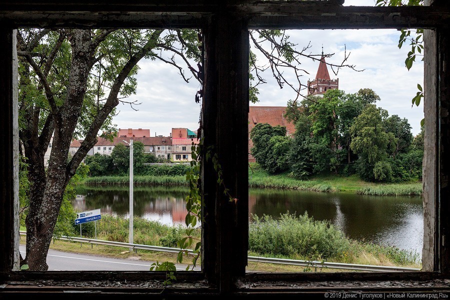 Вид из бывшей усадьбы Рихтера на Мельничный пруд. Фото — Денис Туголуков, «Новый Калининград»