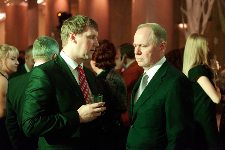 "Под звуки вальса": фоторепортаж с благотворительного бала "Янтарная корона"