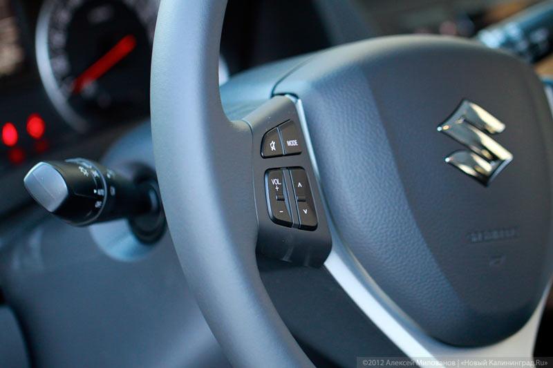 «Микросамурай»: тест-драйв нового Suzuki Swift