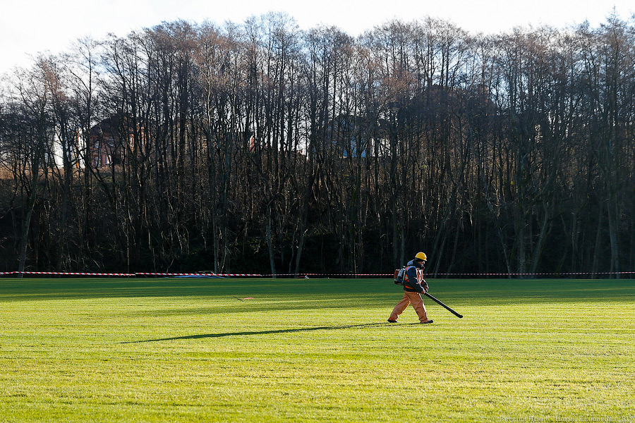 Российских школьников собираются обучать на уроках игре в лапту