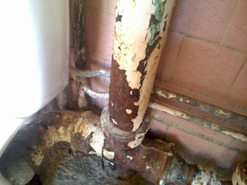 Медицина бессильна: власти не могут найти 4 млн на ремонт отделения «инфекционки» (+фото)