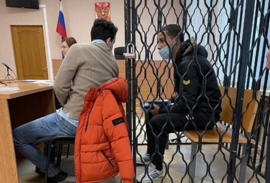 Калининградские пограничники нашли на оси грузовика мигранта, ехавшего в Польшу