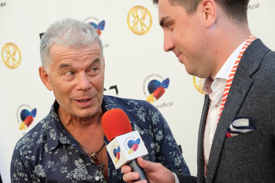 Пляжные десантные войска: как прошел «Голосящий КиВиН-2018» в Светлогорске