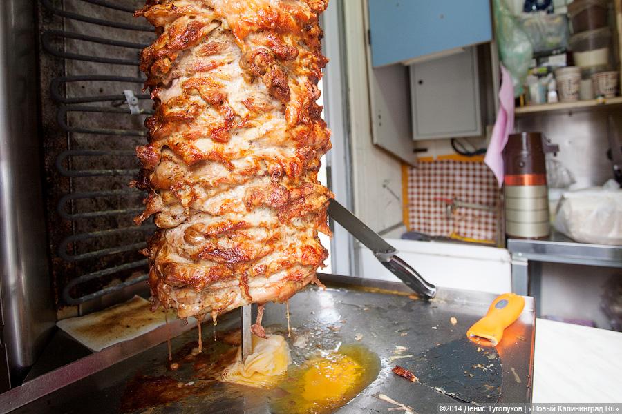 Суд закрыл «Денер Кебаб», где отравились калининградцы