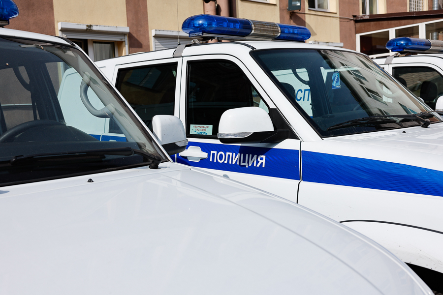 Калининградец подрезал чужую машину, после чего его автомобиль разбили гаечным ключом