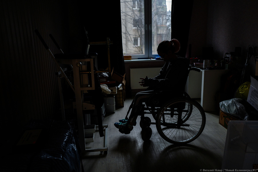 «А виноватых нет?»: мать Камилы Разиньковой о том, как упавший шкаф изменил их жизнь