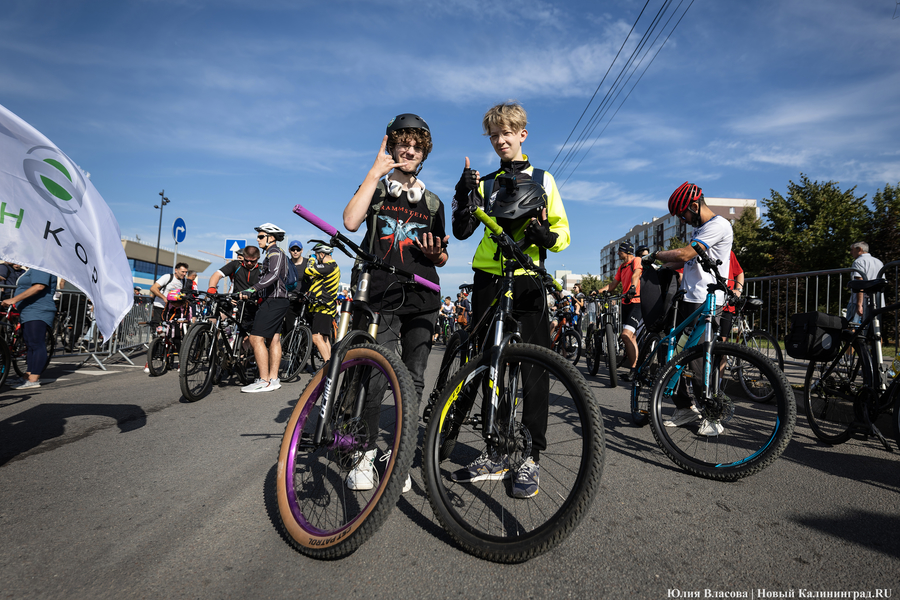 До моря на двух колёсах: в Калининграде проходит велопробег «Тур-де-Кранц» (фото)