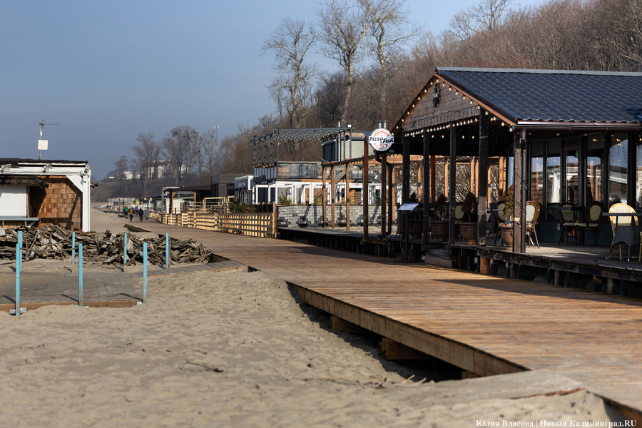 Без «Голубого флага»: как в Янтарном готовятся к пляжному сезону (фото)