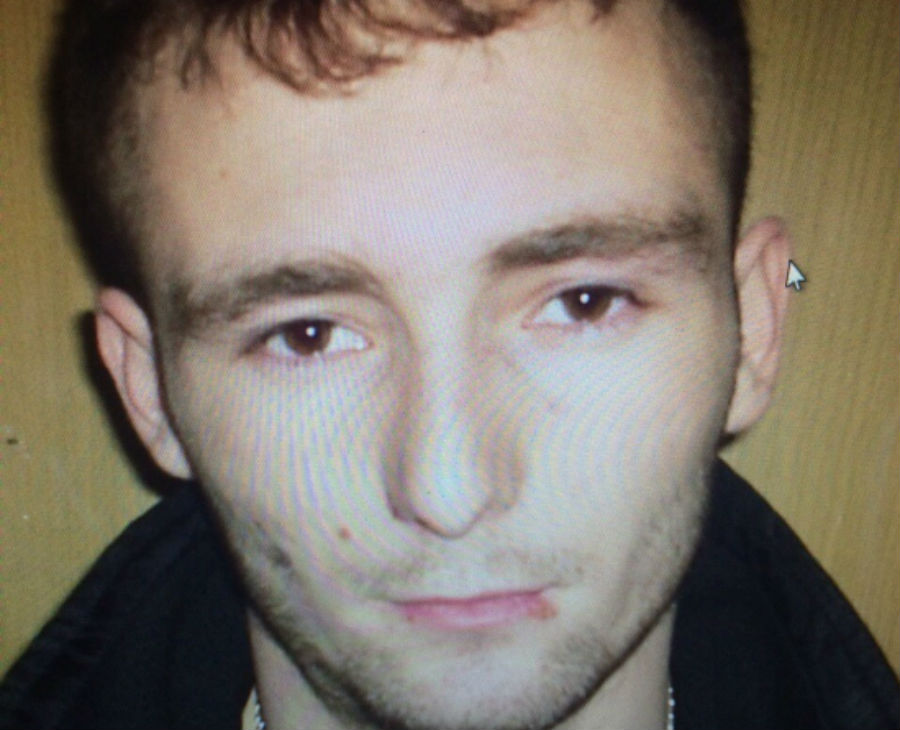  В Калининграде полиция разыскивает 30-летнего мужчину, обвиняемого в краже (фото)