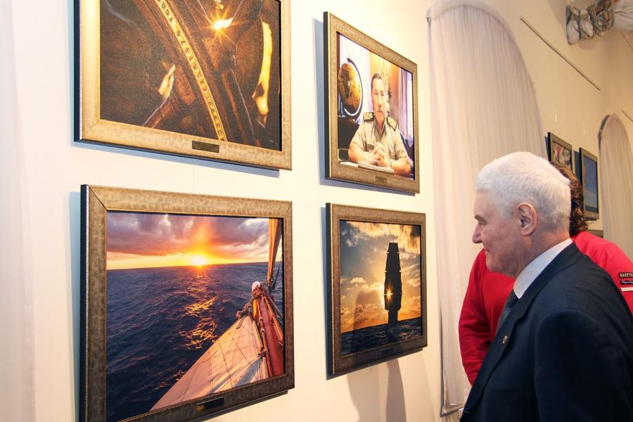 Мир в кадре: фотовыставка Валерия Василевского «Вокруг света под парусами»