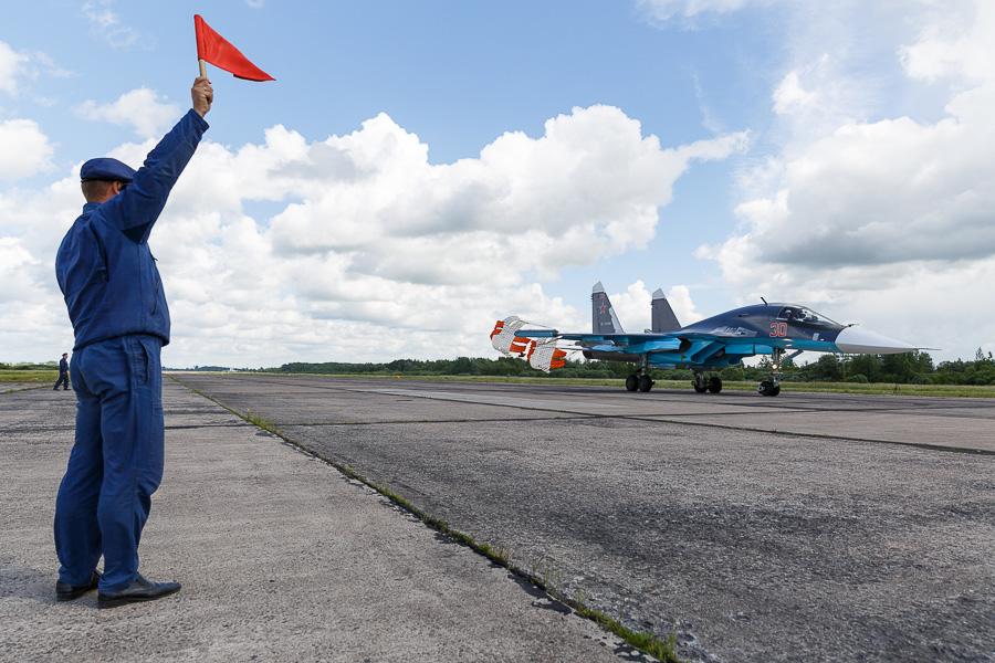 Воздушная тревога: в Калининградской области прошли учения Балтфлота, ВДВ и ВВС РФ