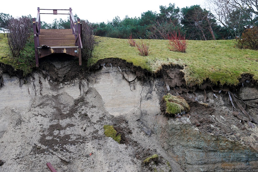 Резиденция на краю: берег в Пионерском рушится в море