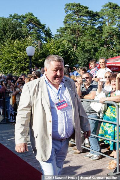 Десятый юбилейный: «Балтийские дебюты» открылись красной ковровой дорожкой