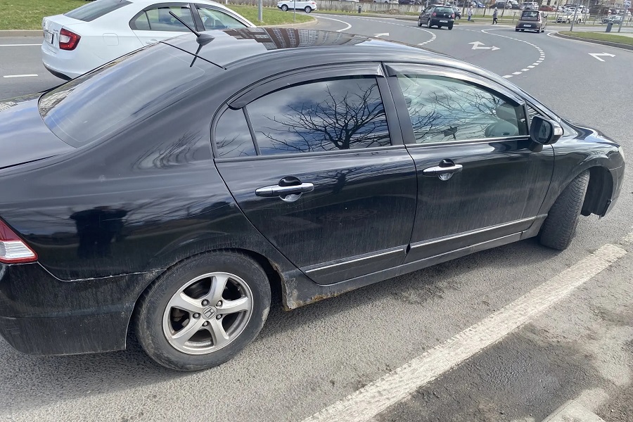 Приставы арестовали автомобиль калининградца за долг в полмиллиона из-за преступления