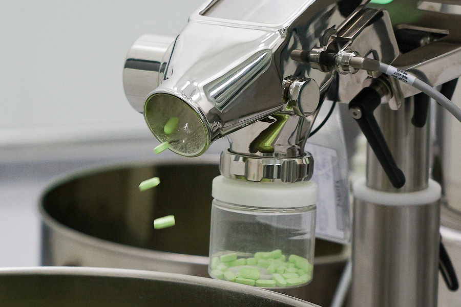 2 миллиарда таблеток: под Калининградом открылся фармакологический завод (фото)