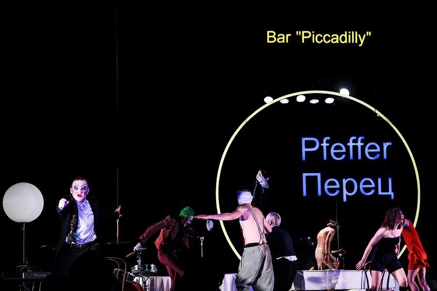 Живых больше нет: «Балтийские сезоны» завершились антивоенным спектаклем (фото)